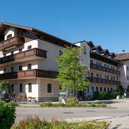 Hotel Zur Post Rohrdorf  Exterior photo