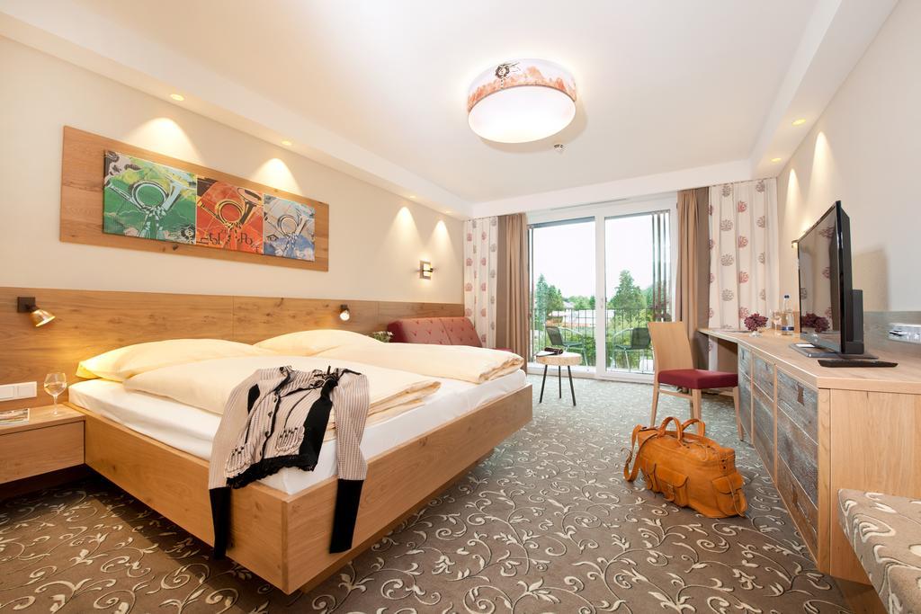 Hotel Zur Post Rohrdorf  Room photo